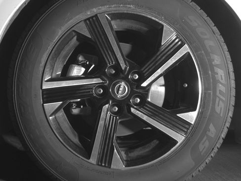 Used 2025 Nissan Sentra SV image 12