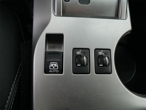 Certified 2024 Toyota 4Runner SR5 Premium image 17