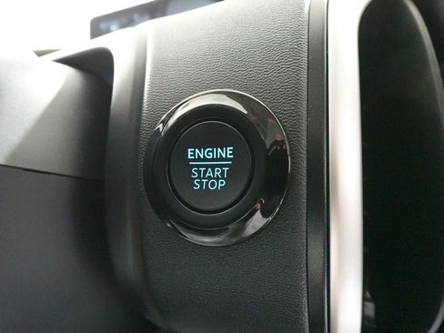 Certified 2025 Ford Expedition Active AWD/4WD image 26