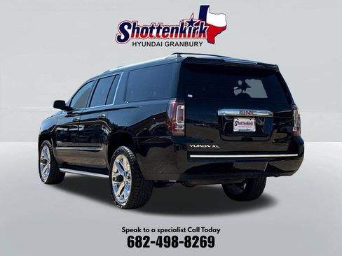 Used 2019 GMC Yukon XL Denali w/ Open Road Package AWD/4WD image 8