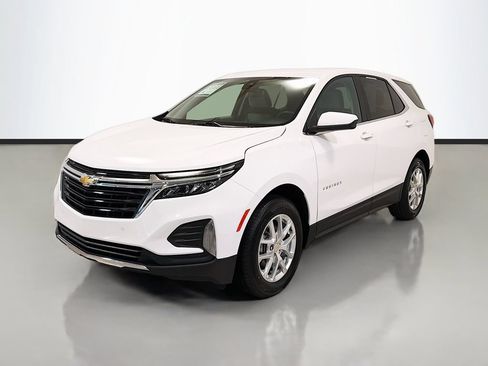 Used 2024 Chevrolet Equinox LT w/ Driver Convenience Package AWD/4WD image 5