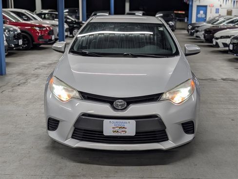 Used 2016 Toyota Corolla S image 2