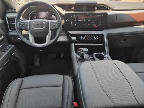 Certified 2026 GMC Sierra 1500 Denali w/ Denali Reserve Package AWD/4WD image 17