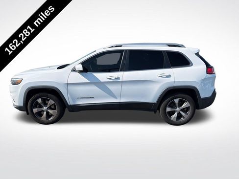 Used 2019 Jeep Cherokee Limited AWD/4WD image 2