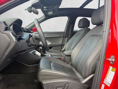 Used 2019 Audi Q3 2.0T Premium AWD/4WD image 17