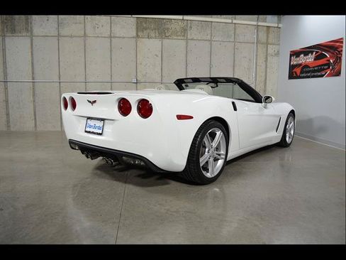 Used 2010 Chevrolet Corvette Convertible w/ Preferred Equipment Group RWD image 7