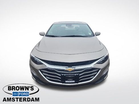 Used 2024 Chevrolet Malibu LT FWD image 3