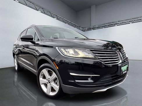 Used 2017 Lincoln MKC Premiere image 11