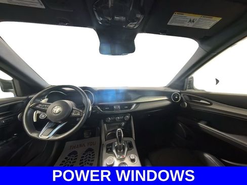 Used 2024 Alfa Romeo Stelvio Veloce image 23