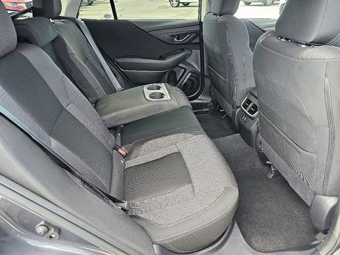 Used 2025 Subaru Outback Premium image 21