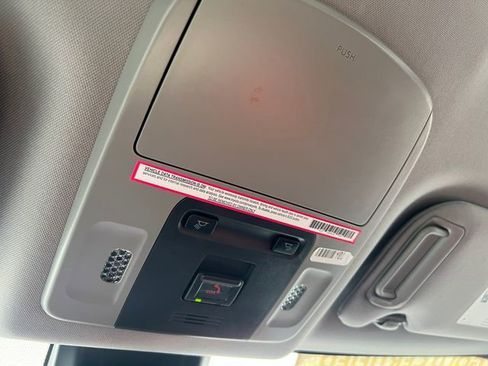 Certified 2023 Toyota Camry SE w/ Convenience Package image 24