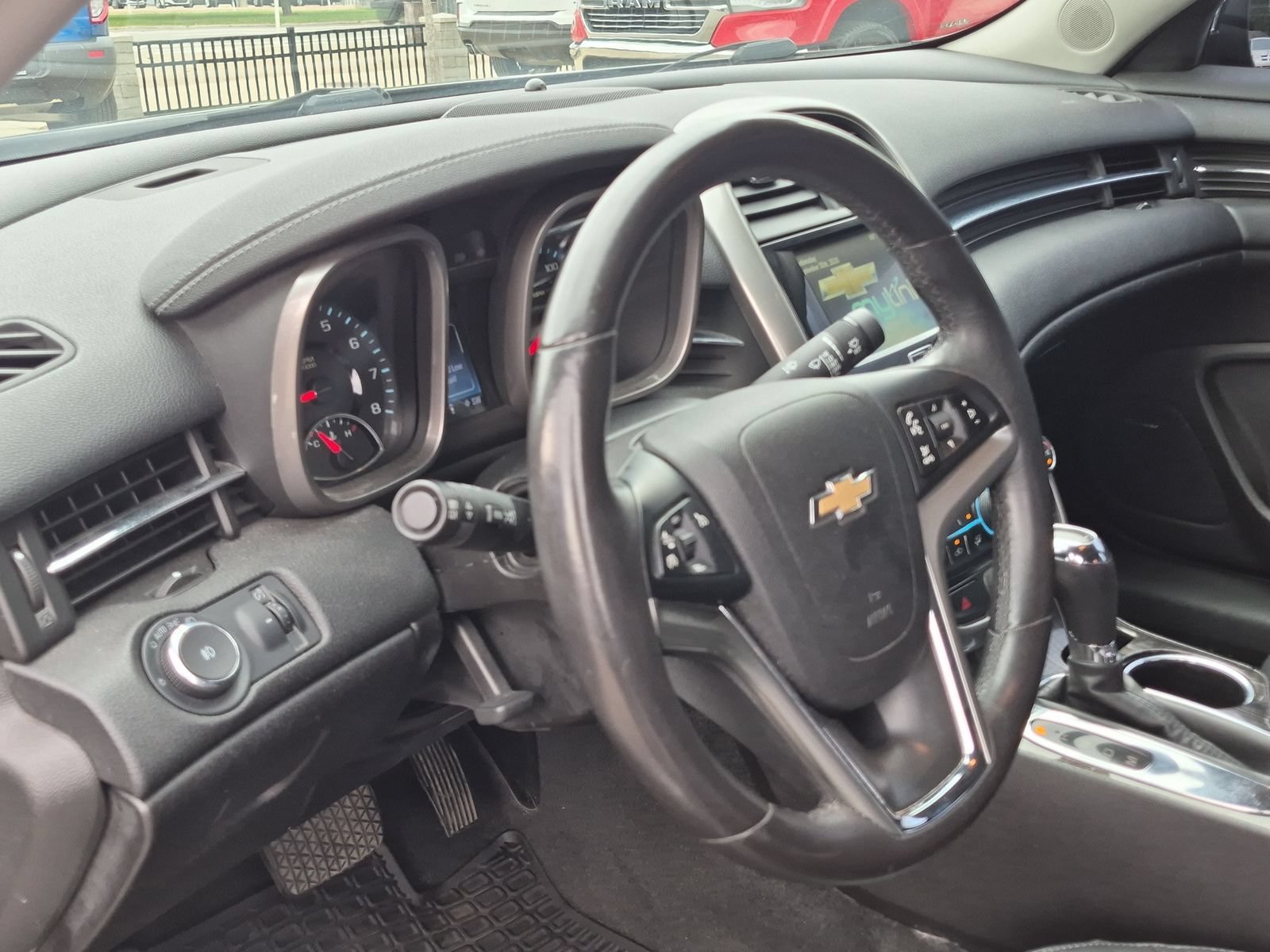 Used 2015 Chevrolet Malibu LTZ FWD image 11