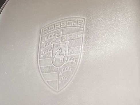 Used 2021 Porsche Macan S AWD/4WD image 40