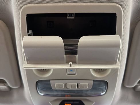 Used 2020 Ford EcoSport SE image 33