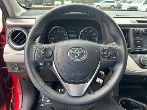 Used 2016 Toyota RAV4 XLE image 16