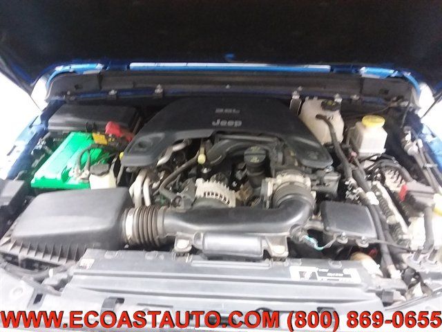 Used 2021 Jeep Gladiator Sport AWD/4WD image 9