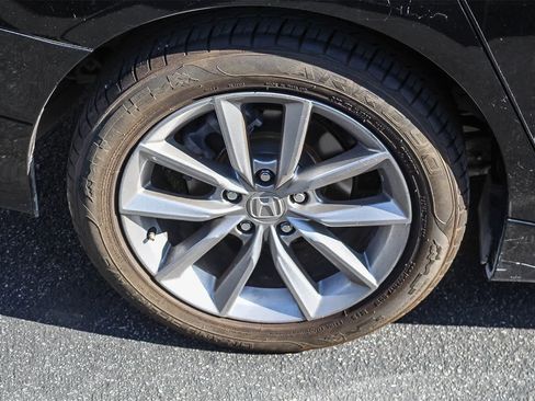 Used 2022 Honda Accord LX image 12