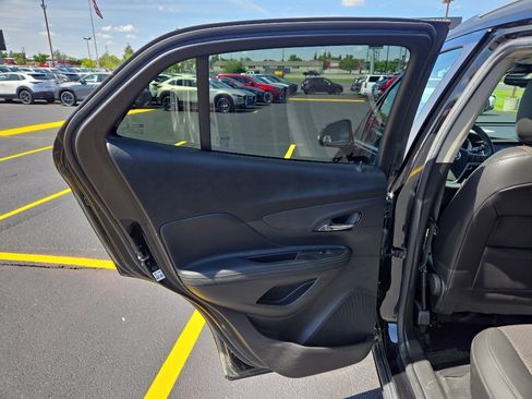 Used 2019 Buick Encore Preferred AWD/4WD image 13