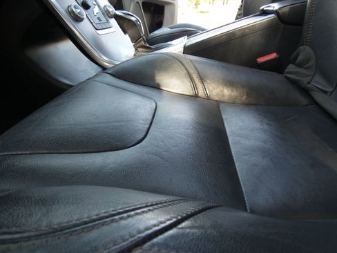 Used 2017 Volvo XC60 T5 Dynamic w/ Preferred Option Package image 45