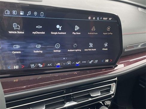 New 2026 Chevrolet Traverse RS w/ LPO, Floor Liner Package image 12