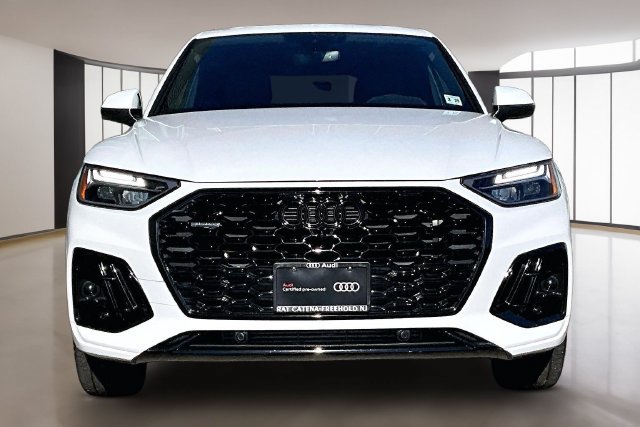 Certified 2024 Audi Q5 2.0T Premium Plus w/ Premium Plus Package AWD/4WD image 2