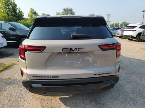 Used 2026 GMC Terrain Elevation w/ Elevation Premium Package AWD/4WD image 5