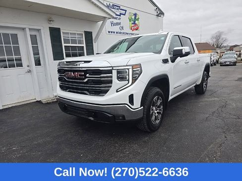 Used 2025 GMC Sierra 1500 SLT AWD/4WD image 1