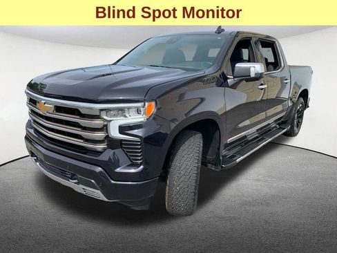 Certified 2022 Chevrolet Silverado 1500 High Country w/ LPO, Dark Essentials Package image 6