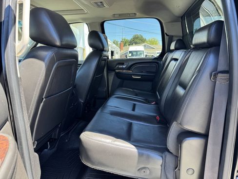 Used 2014 GMC Sierra 2500 Denali AWD/4WD image 23
