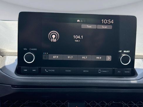 Certified 2023 Honda Accord EX image 21