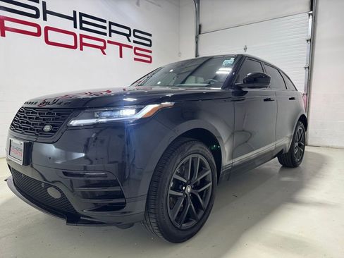 Used 2024 Land Rover Range Rover Velar Dynamic SE AWD/4WD image 3