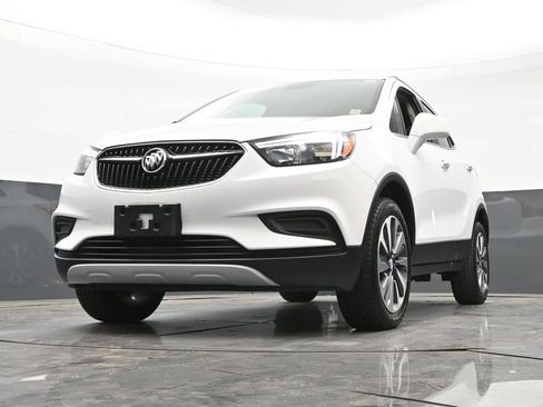 Used 2022 Buick Encore Preferred w/ Safety Package AWD/4WD image 30