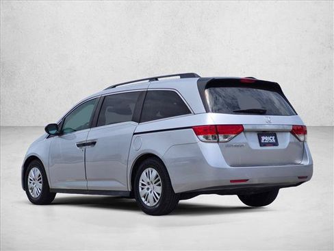 Used 2014 Honda Odyssey LX image 8
