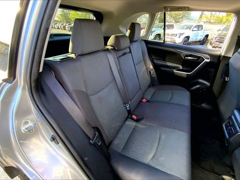 Used 2024 Toyota RAV4 XLE w/ Convenience Package FWD image 20
