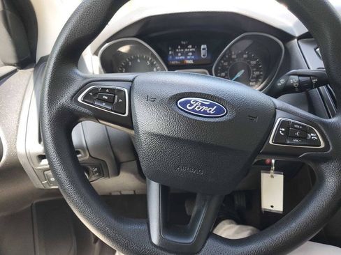 Used 2017 Ford Focus S FWD image 21