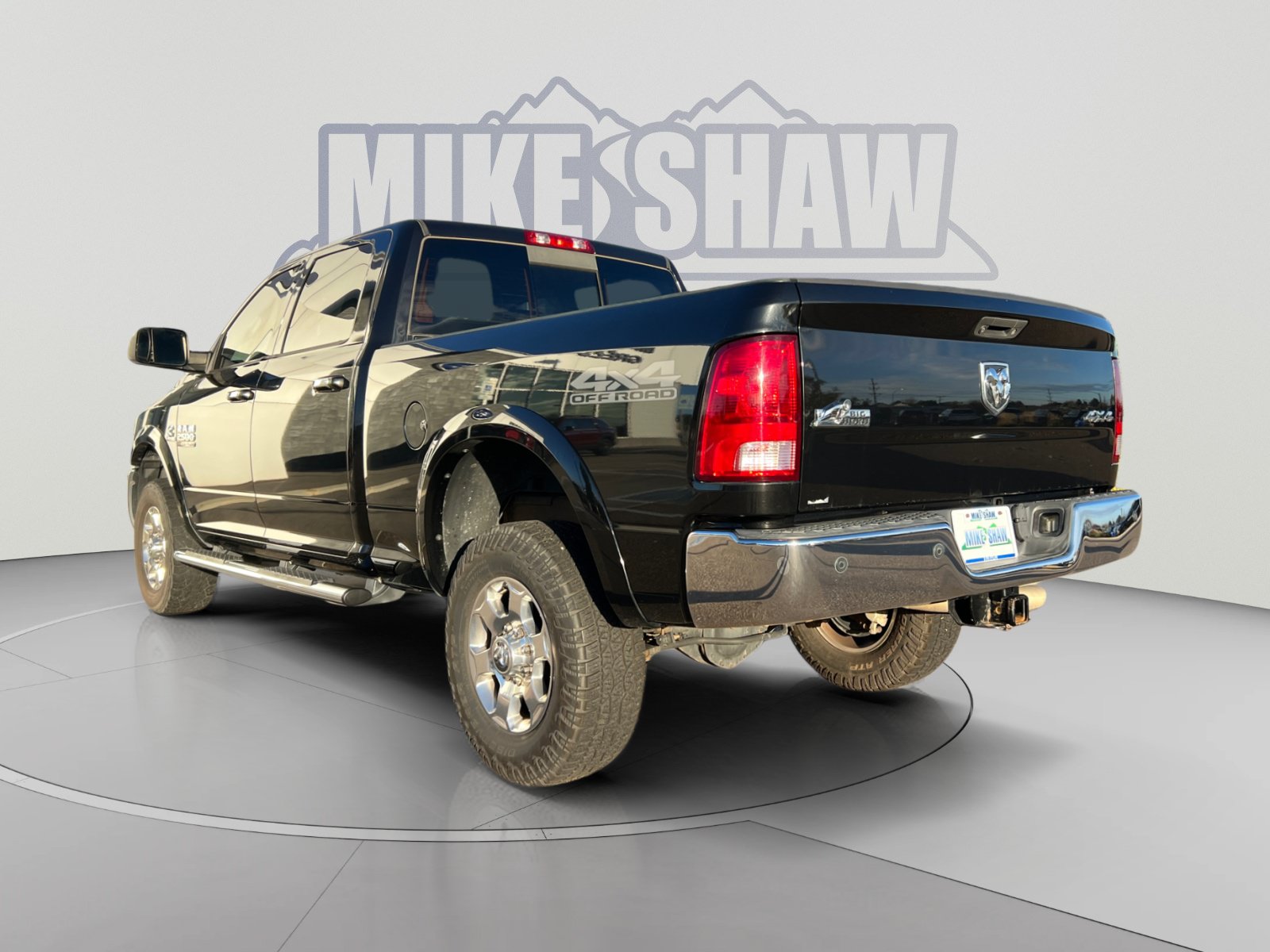 Used 2017 RAM 2500 SLT AWD/4WD image 3