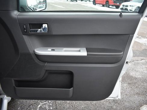 Used 2008 Mercury Mariner Premier image 37