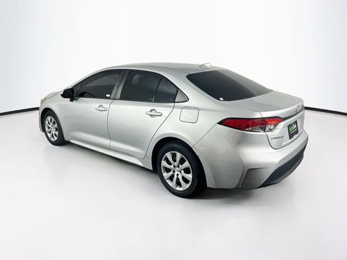 Used 2023 Toyota Corolla LE FWD image 5