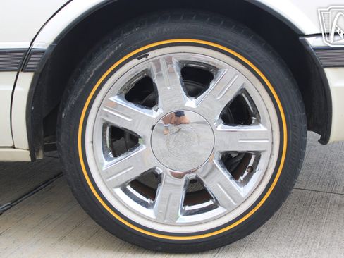 Used 1996 Cadillac Seville SLS FWD image 9