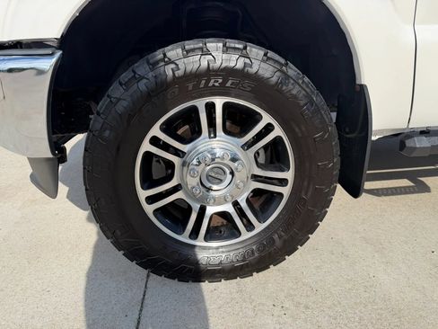 Used 2016 Ford F250 Lariat w/ Lariat Ultimate Package AWD/4WD image 73