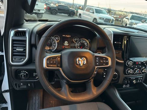 Used 2025 RAM 1500 Big Horn image 13