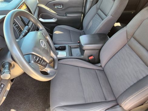 Used 2023 Nissan Frontier SV w/ Technology Package image 22