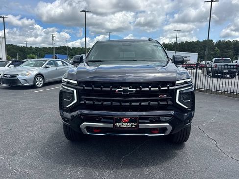 Used 2025 Chevrolet Tahoe Z71 AWD/4WD image 3