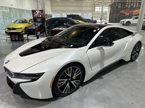 Used 2015 BMW i8 AWD/4WD image 9