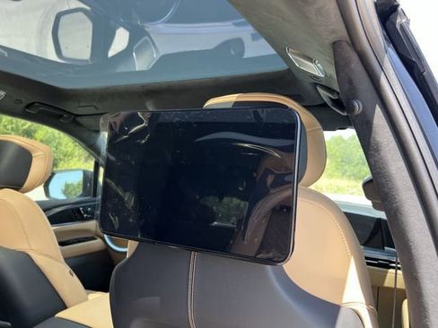 New 2025 Cadillac Escalade IQ Luxury 2 image 26