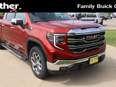 Used 2024 GMC Sierra 1500 SLT w/ SLT Premium Plus Package