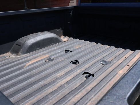Used 2025 Chevrolet Silverado 2500 ZR2 AWD/4WD image 28