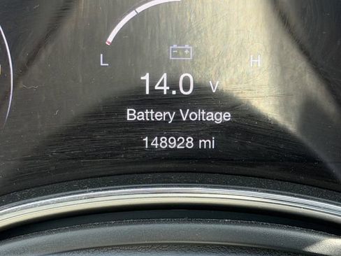 Used 2017 Jeep Grand Cherokee Limited w/ Luxury Group II image 24