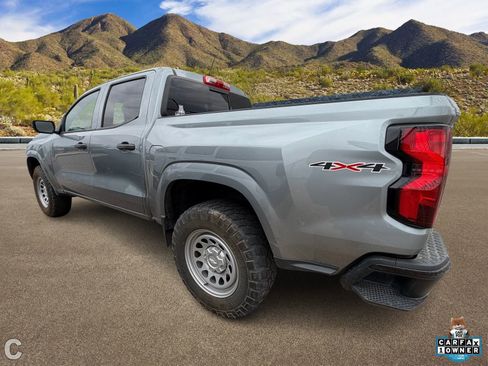 Used 2023 Chevrolet Colorado W/T w/ WT Convenience Package II image 3