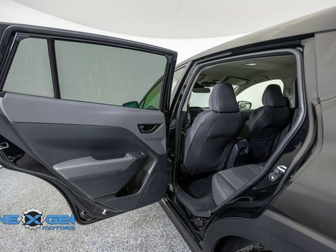 Used 2024 Subaru Crosstrek 2.0i AWD/4WD image 25